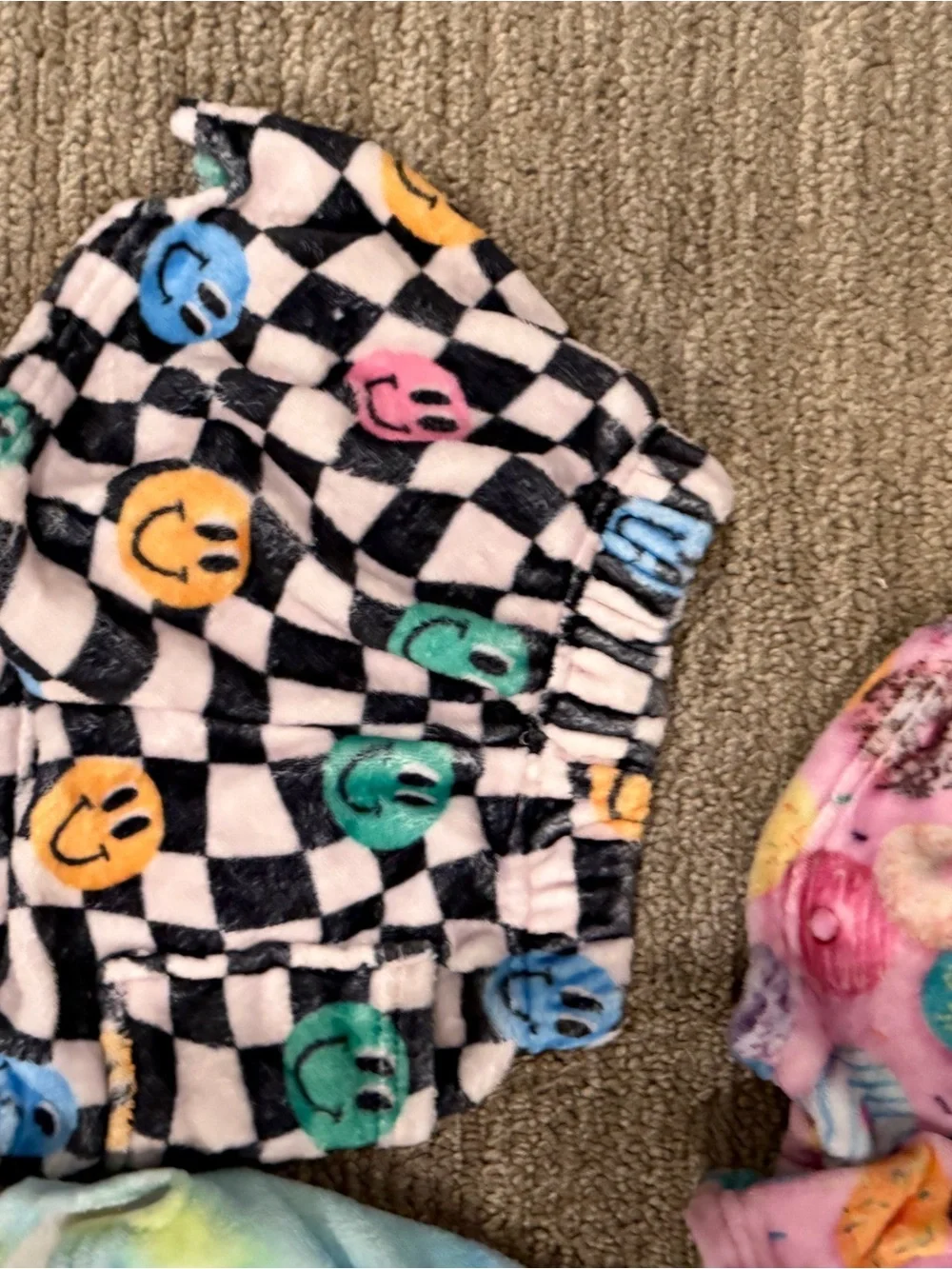 Plush Kids  Shorts - Tie-Dye, Donut & Checker Smiley Styles